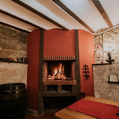 Durmiendo Como Reyes En La Rioja Cihuri Ngoại thất bức ảnh