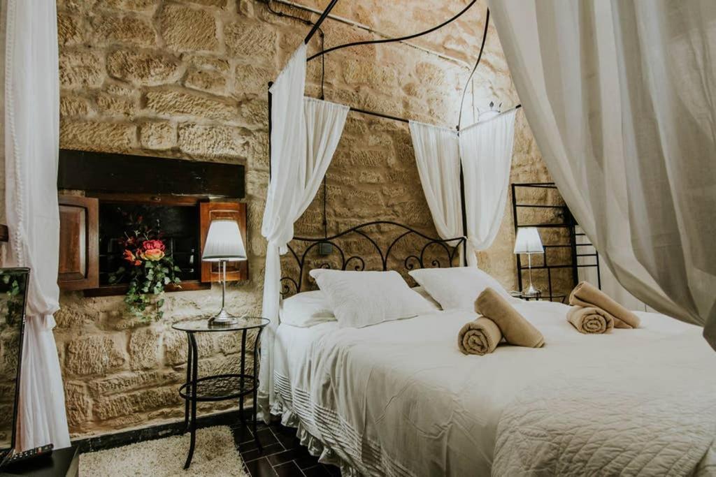 Durmiendo Como Reyes En La Rioja Cihuri Ngoại thất bức ảnh